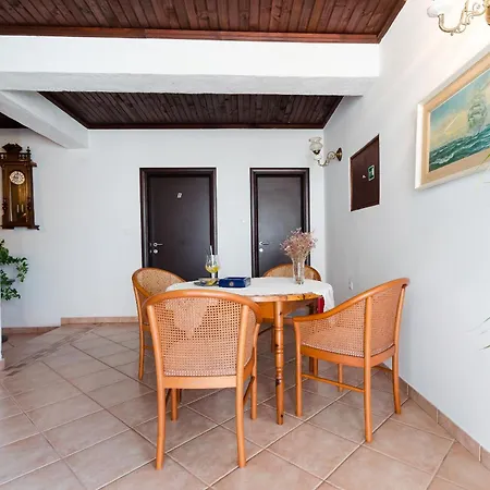 And Preka Appartement Rab Town
