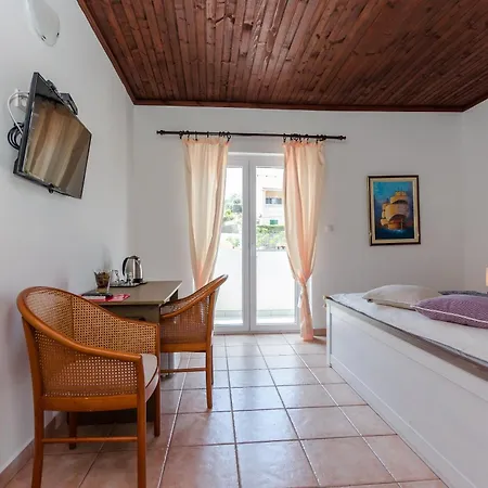 Apartamento And Preka