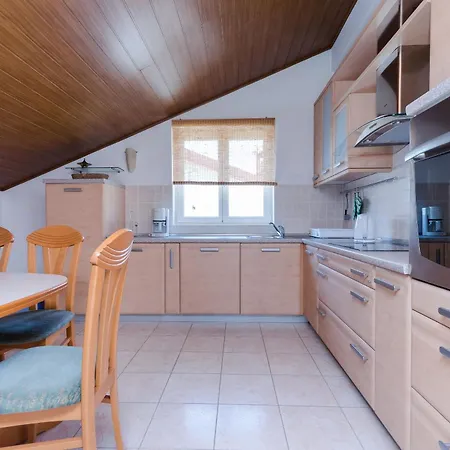 Apartamento And Preka